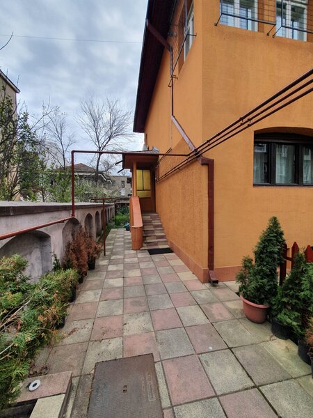 Sector 2 Spatiu de inchiriat Floresca